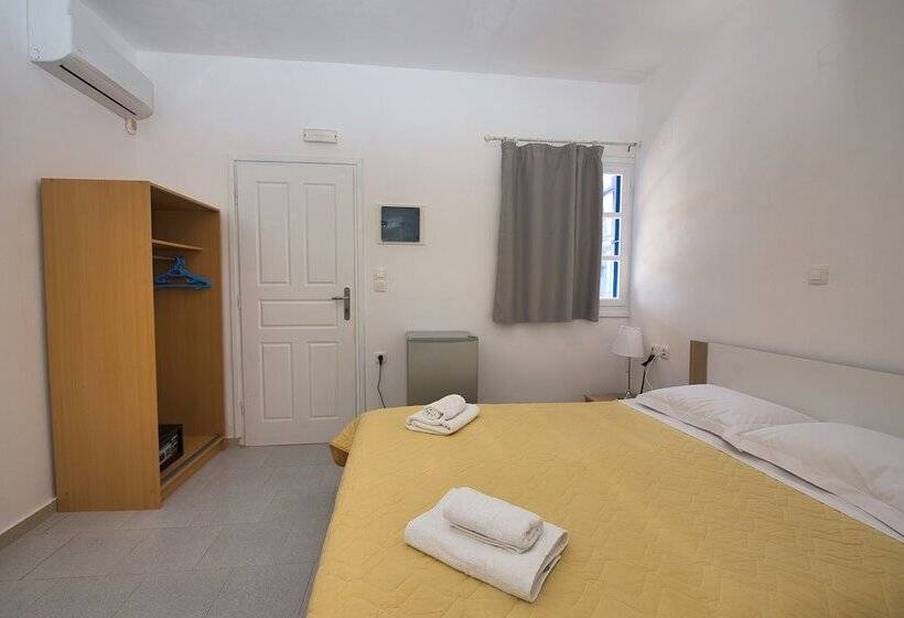 Номер Стандарт Вид на Бассейн, Caldera View Resort   Adults Only