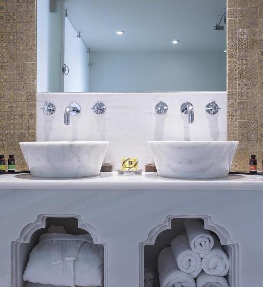 이그제큐티브 스위트 킹침대, Casa Delfino Hotel & Spa