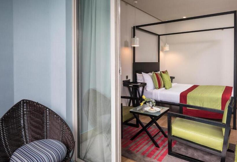 Номер Deluxe с Балконом, The Park Bangalore