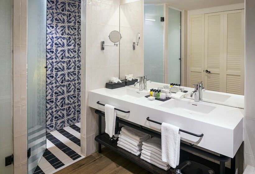 سوئیت جونیور با چشم‌انداز باغ, Ocean Coral Spring Resort - All Inclusive
