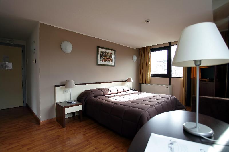 اتاق استاندارد, Ibis Styles Palermo Cristal