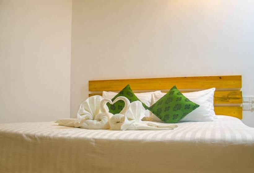 اتاق استاندارد سه نفره, Holiday Garden Rasdhoo