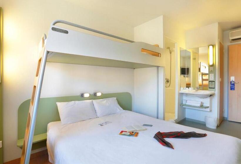 اتاق استاندارد, First Inn