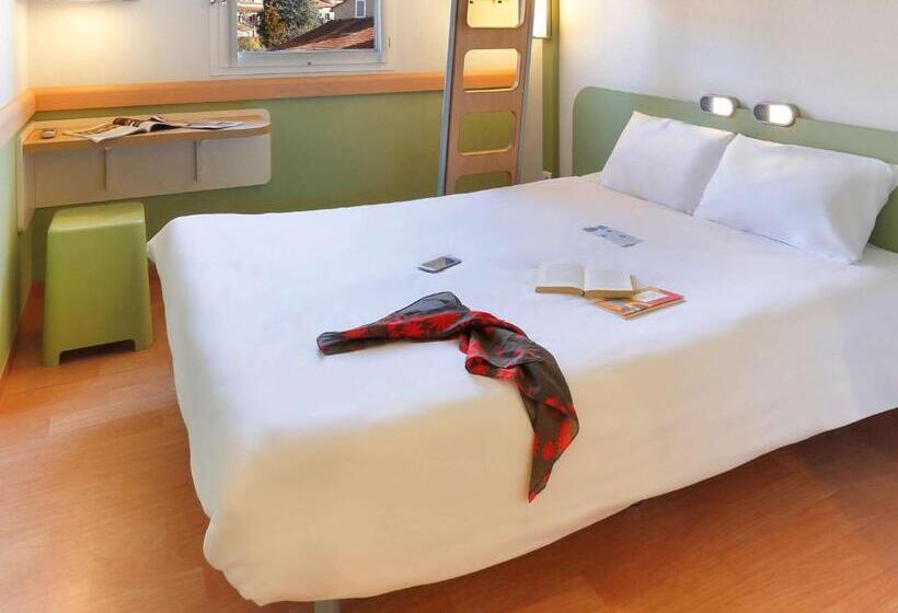 اتاق استاندارد یک نفره, First Inn