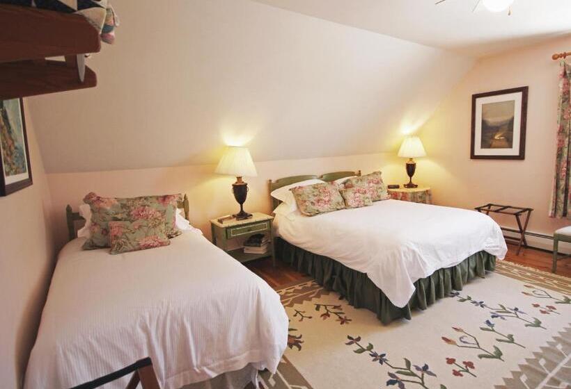 Трехместный Номер Классика, Highland Lake Inn