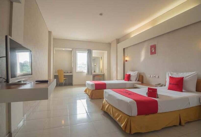 Номер Deluxe, Reddoorz Plus Near Kampus Upi Setiabudhi