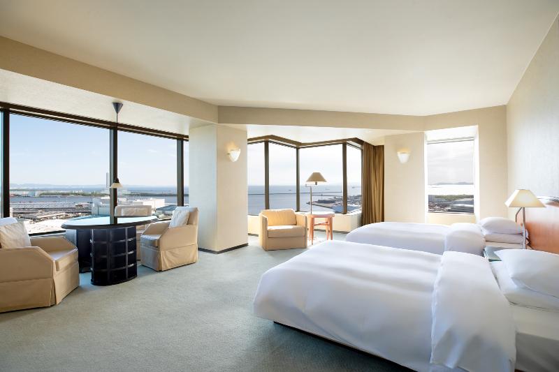 Номер Клуб, Grand Prince Hotel Osaka Bay