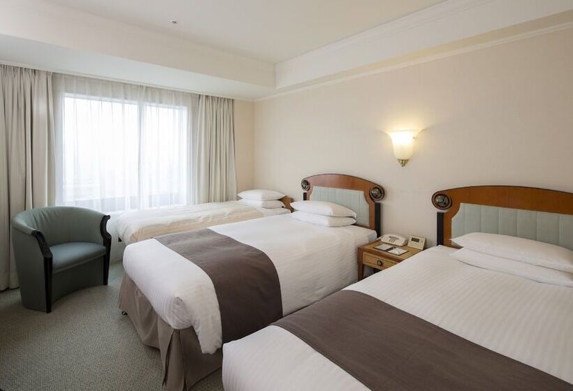 Номер Стандарт, East 21 Tokyo