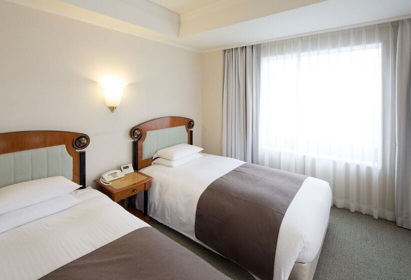 Номер Стандарт, East 21 Tokyo