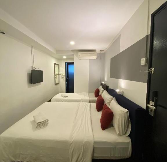 标准三人间, V Hotel Johor Bahru