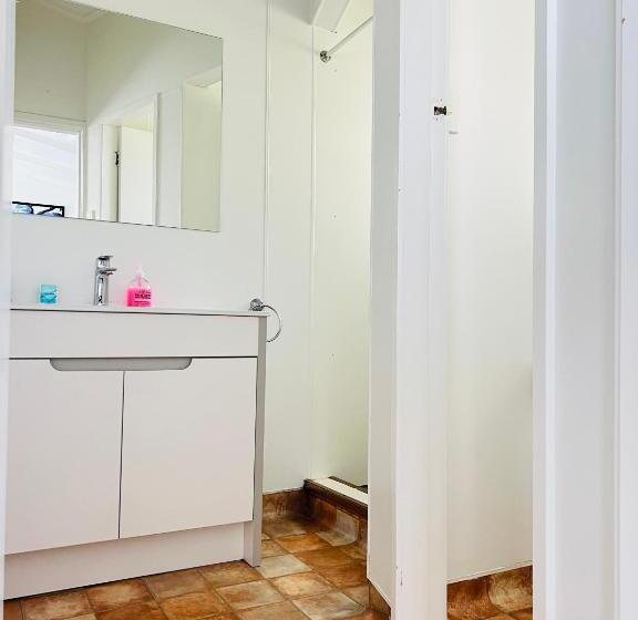 1 Bedroom Apartment, 18th Avenue Thermal Motel