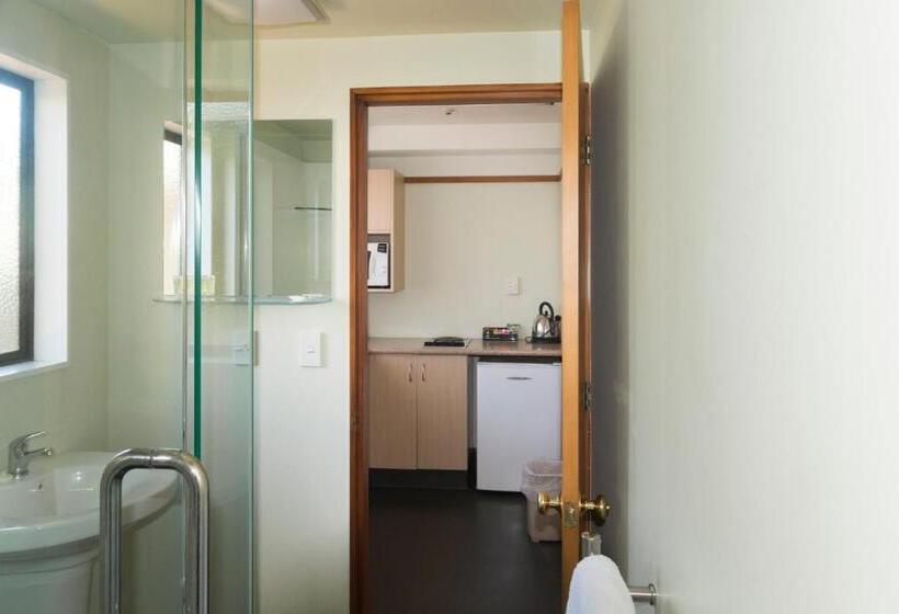 Family Suite, The Beachcomber