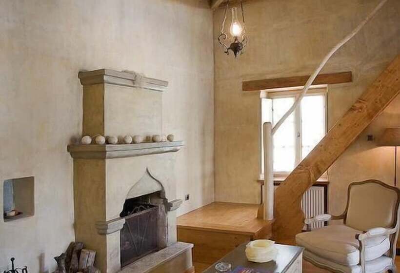 ویلای 1 خوابه, Artsistas Houses