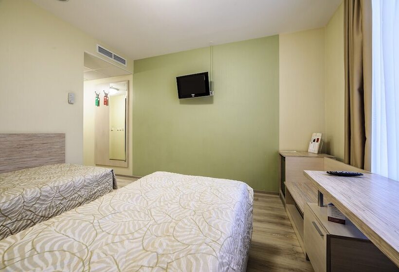 اتاق استاندارد, Victoria Hotel Vyborg