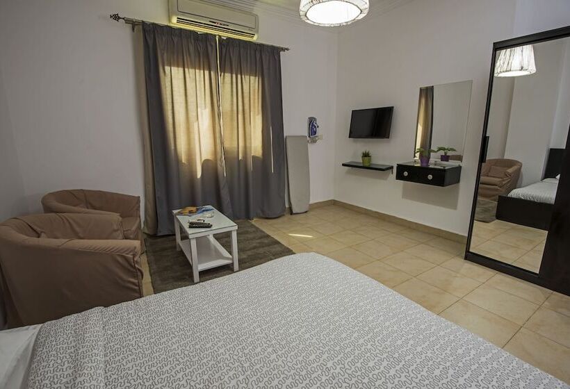 استودیوی استاندارد با تخت دوبل, Lilly Apartments