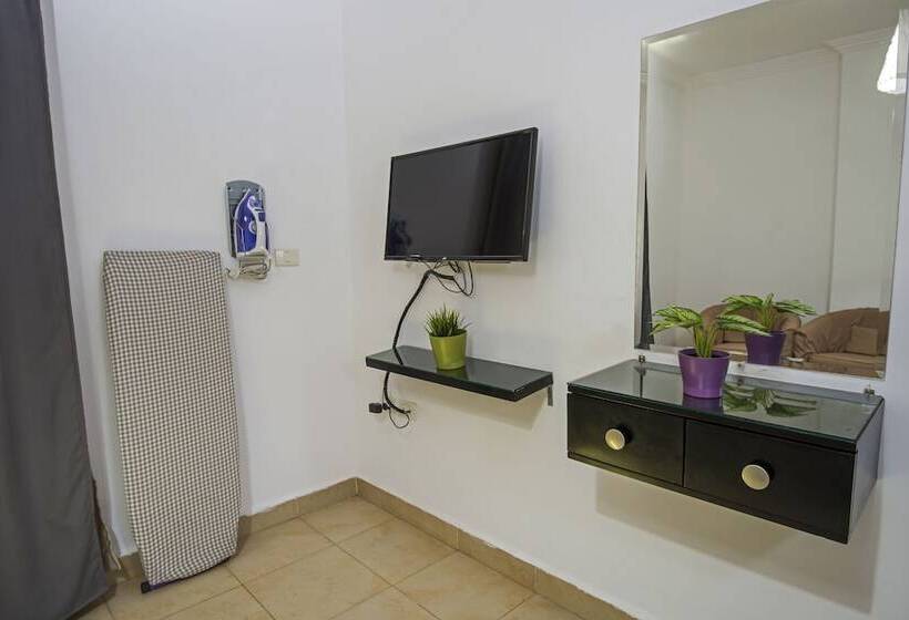 استودیوی استاندارد با تخت دوبل, Lilly Apartments