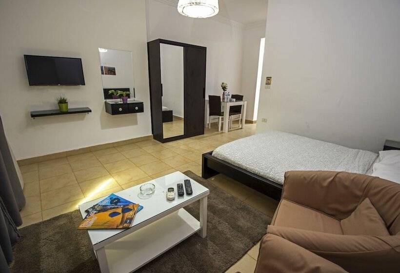 استودیوی استاندارد با تخت دوبل, Lilly Apartments