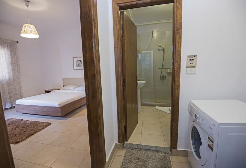 1 Bedroom Apartment City View, Lilly Apartments