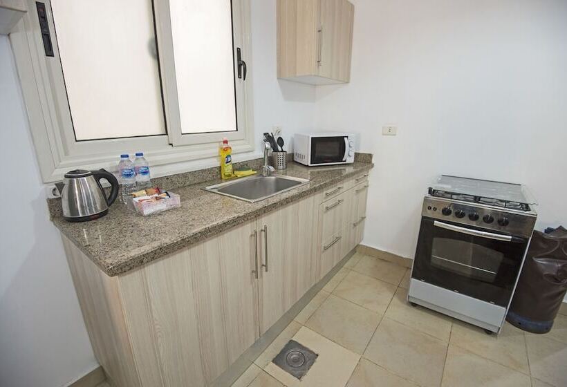 1 Bedroom Apartment City View, Lilly Apartments