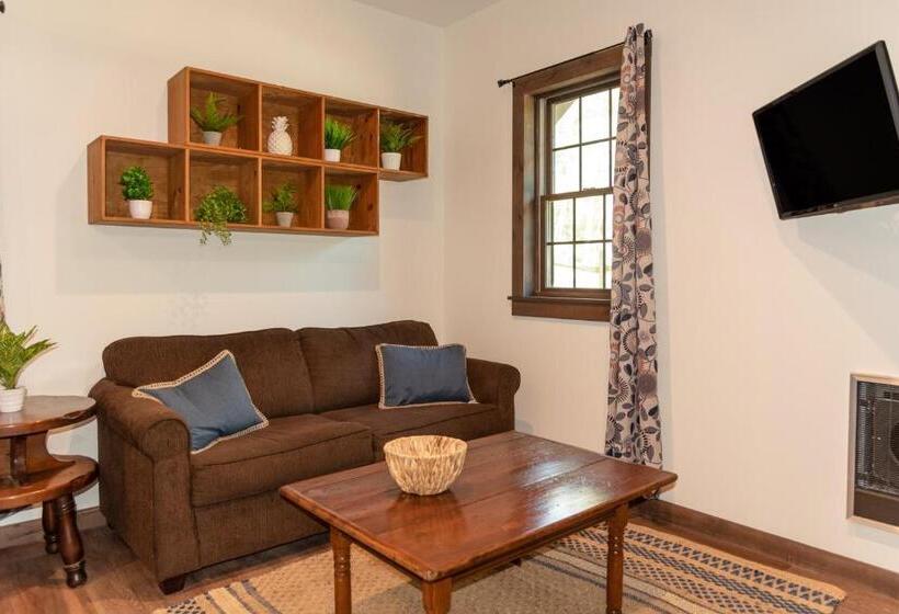 חדר סטנדרט, Trekker, Treehouses Cabins And Lodge Rooms