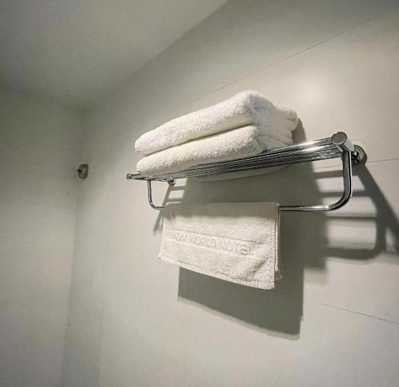 Трехместный Номер Deluxe, New World Express Motel
