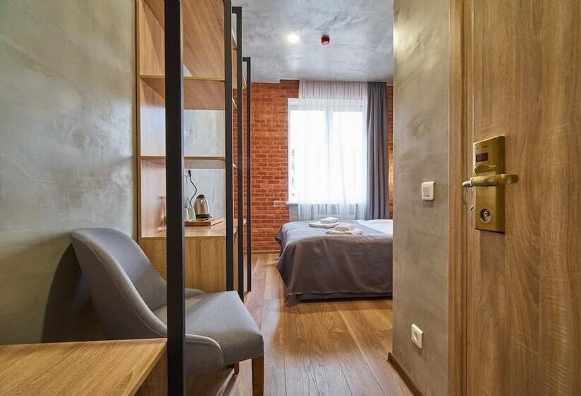 اتاق استاندارد, Red Brick Hotel Presnya
