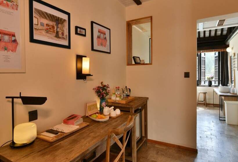 اتاق استاندارد, Blossom Hill Inn · Shantang
