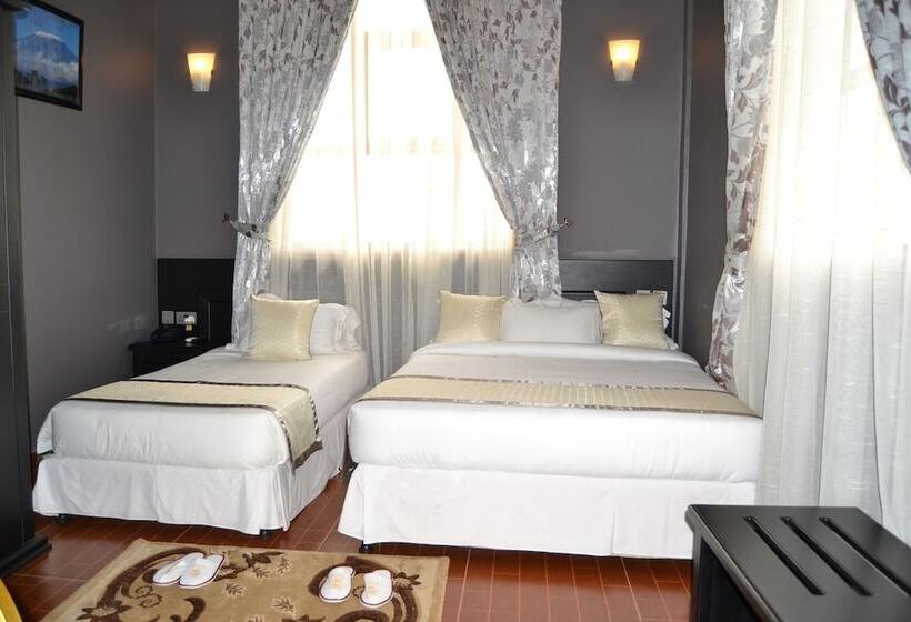 اتاق لوکس, Panone Hotel Sakina