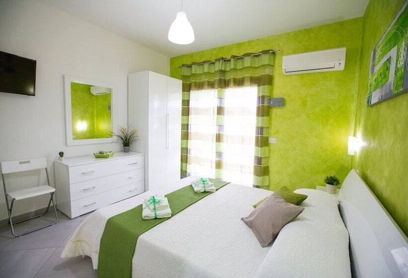 Номер Стандарт Вид на Море с Балконом, B&b Pepito