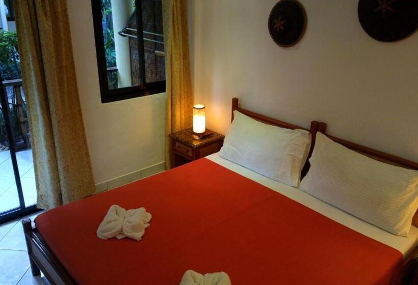 디럭스 룸, Alona Vida Beach Resort