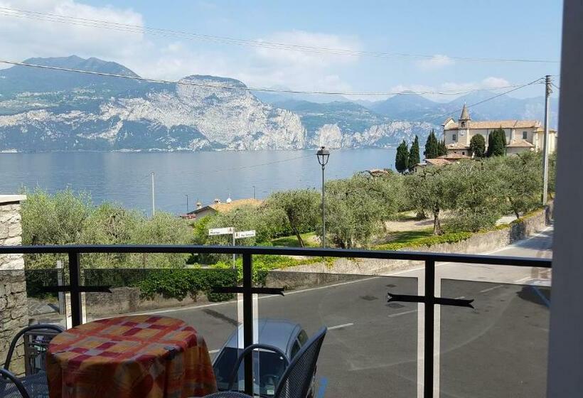 آپارتمان 1 خوابه, Albergo Pace