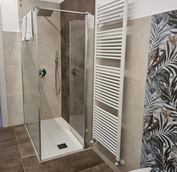 آپارتمان 1 خوابه, Albergo Pace