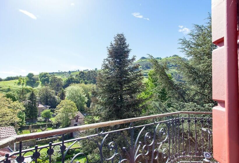 Номер Стандарт, Posada Giraldilla
