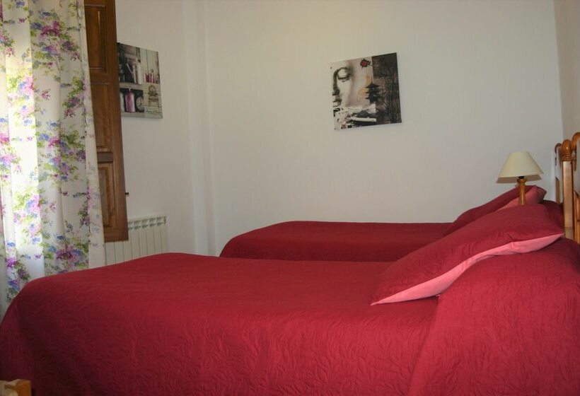 اتاق استاندارد, Hostal Las Terrazas De La Alpujarra
