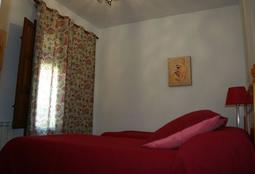 اتاق استاندارد, Hostal Las Terrazas De La Alpujarra