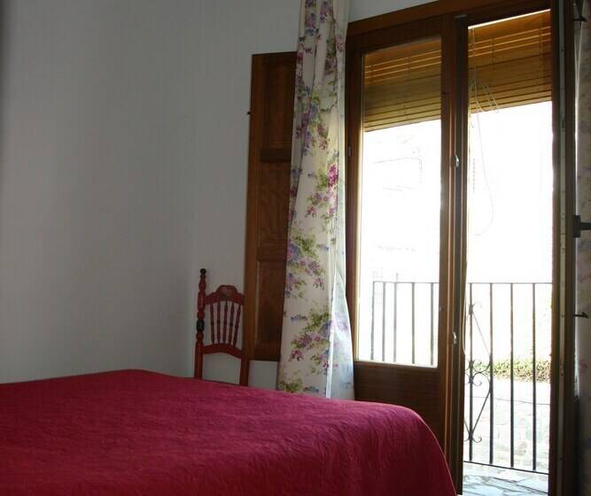 اتاق استاندارد, Hostal Las Terrazas De La Alpujarra