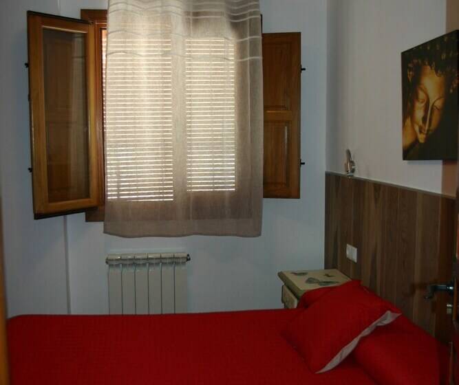 اتاق استاندارد, Hostal Las Terrazas De La Alpujarra