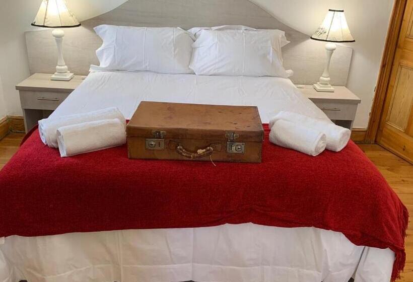 Номер Deluxe, Savoy Hotel Beaufort West