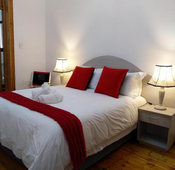 Номер Superior, Savoy Hotel Beaufort West