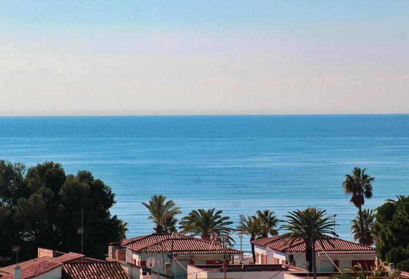 2 Bedroom Deluxe Apartment Sea View, Agaró Cambrils Apartments