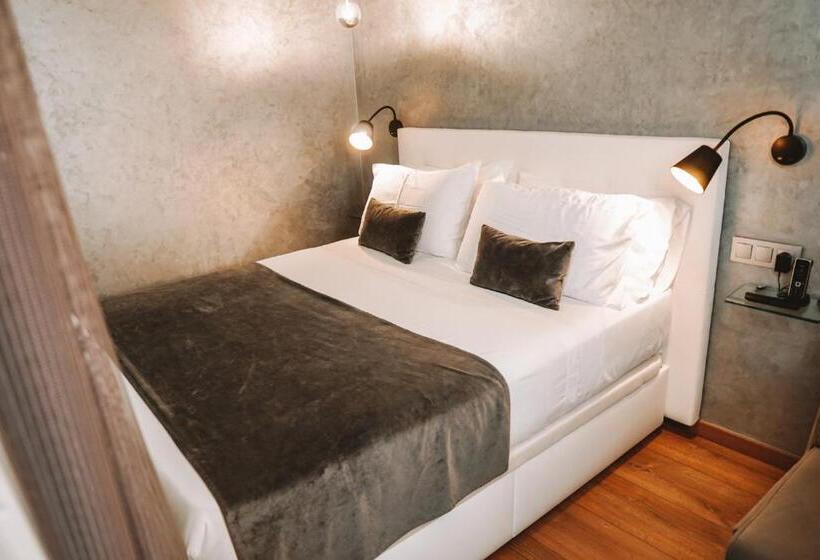 Номер Deluxe с Балконом, Mamma Mia Hotel Boutique   Only Adults
