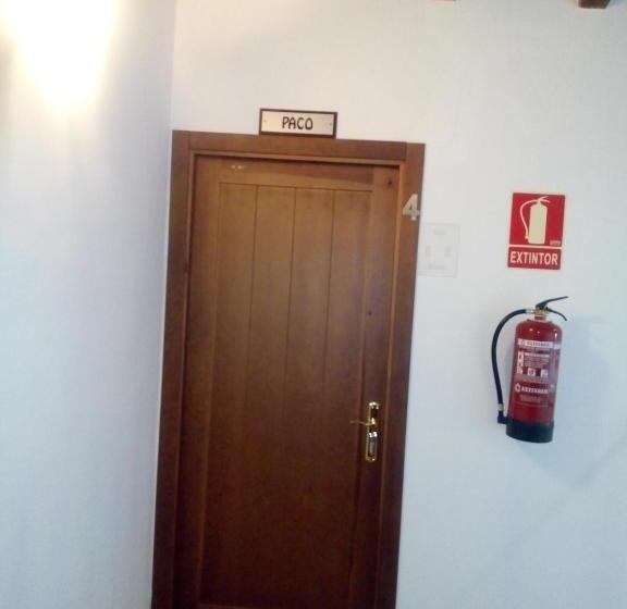 اتاق استاندارد چهار تخته, La Casa De Mi Abuela
