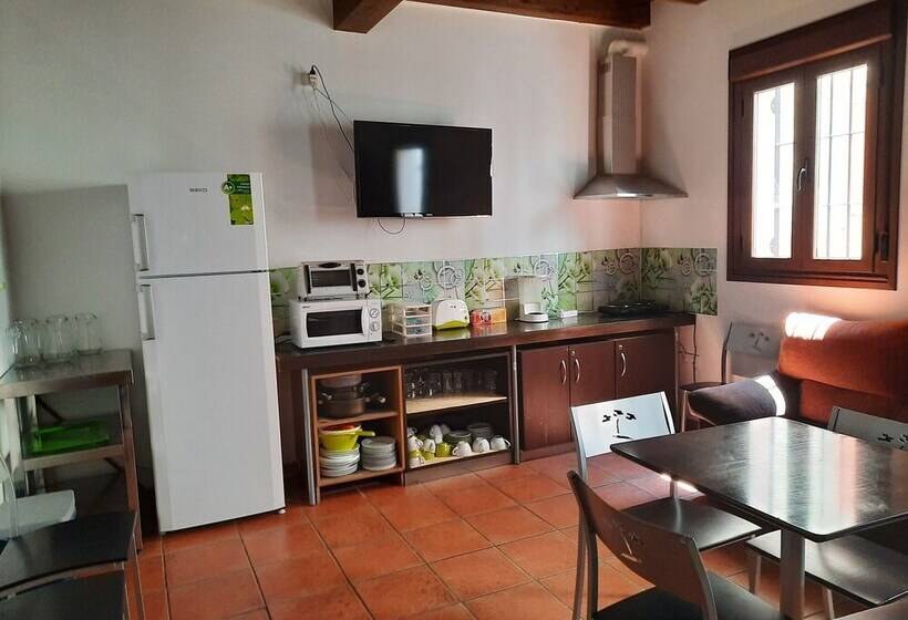 اتاق استاندارد چهار تخته, La Casa De Mi Abuela