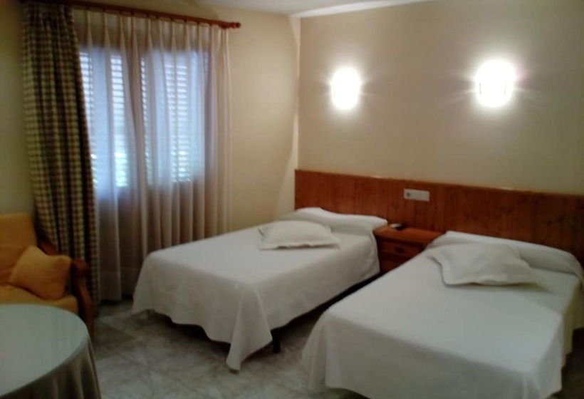 Номер Стандарт, Hostal Lopez