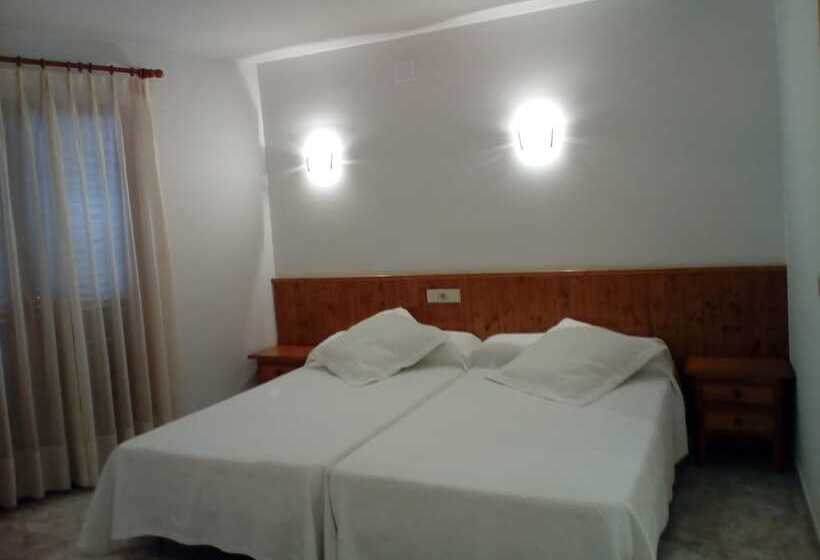 Номер Стандарт, Hostal Lopez