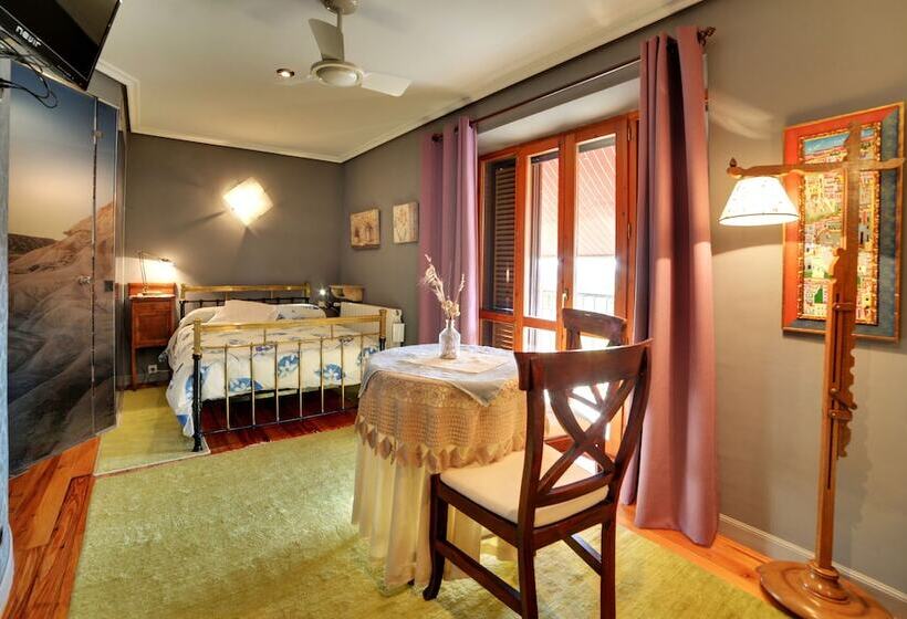 패밀리 룸, Hostal Rural Txapi Txuri Logis Hotels