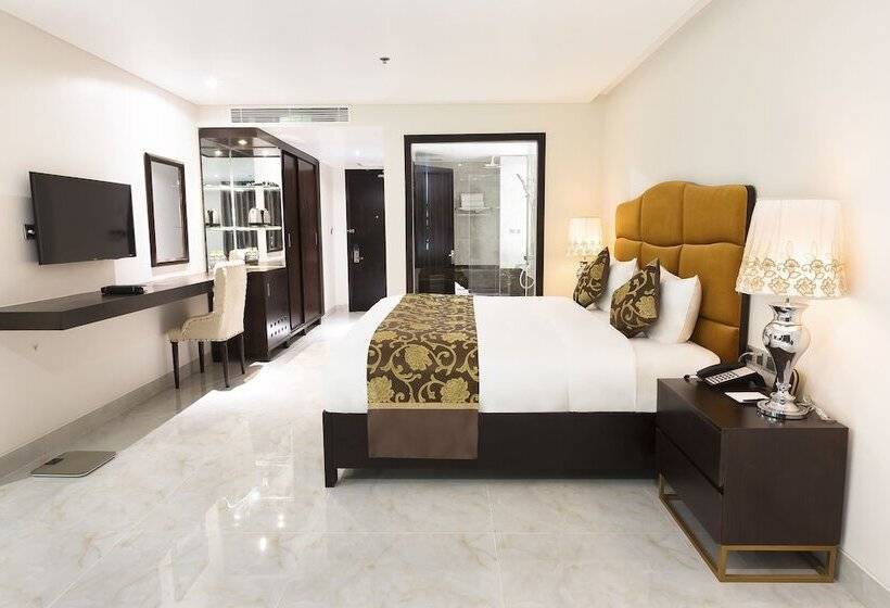 اتاق لوکس, Royal Quang Binh
