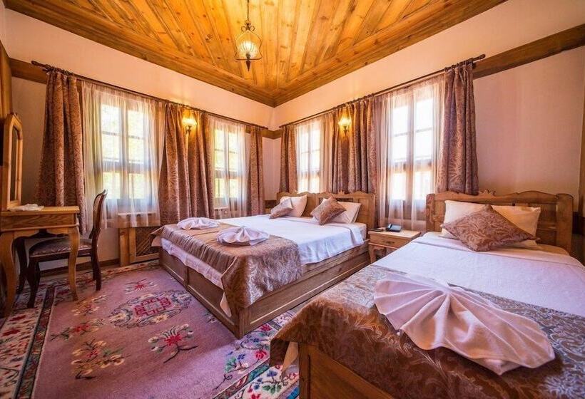 Трехместный Номер Deluxe, Akbulut Konak