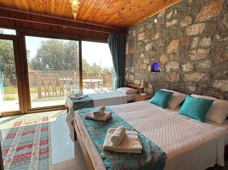 اتاق استاندارد, Kabak Armes
