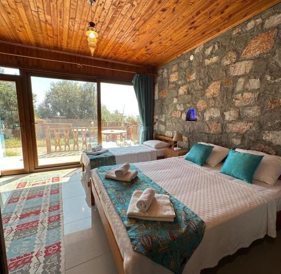 اتاق استاندارد, Kabak Armes